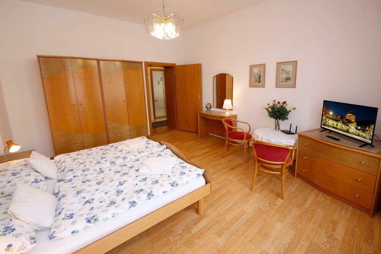 Apartman Moravska Karlovy Vary Exterior photo