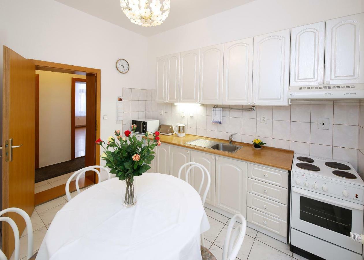 Apartman Moravska Karlovy Vary Exterior photo